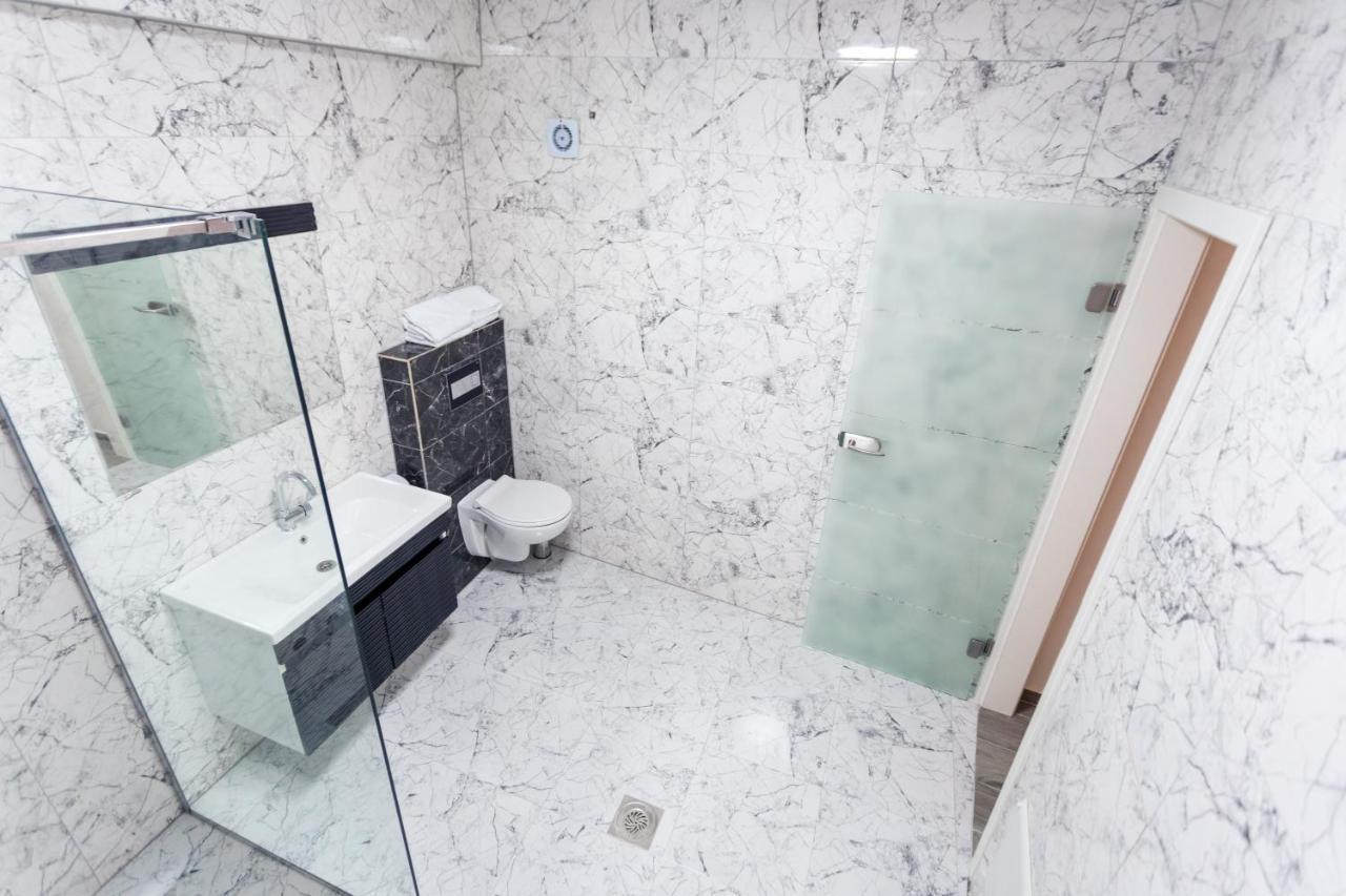 City Hotel フェリザイ エクステリア 写真